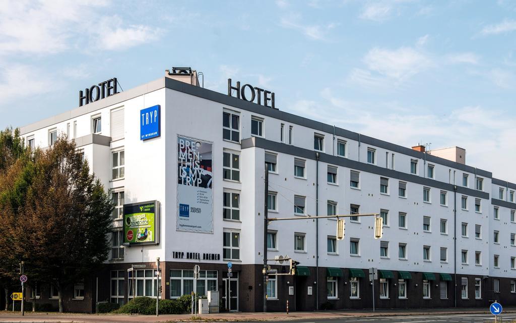 Tryp By Wyndham Airport