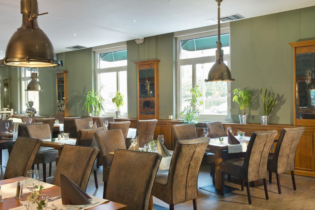 Hotel Tryp By Wyndham Airport BRE